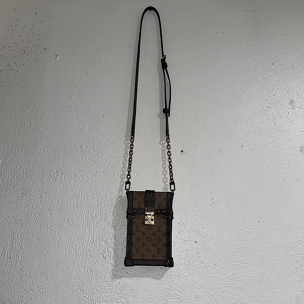 Luxury Brown Monogram Shoulder Bags